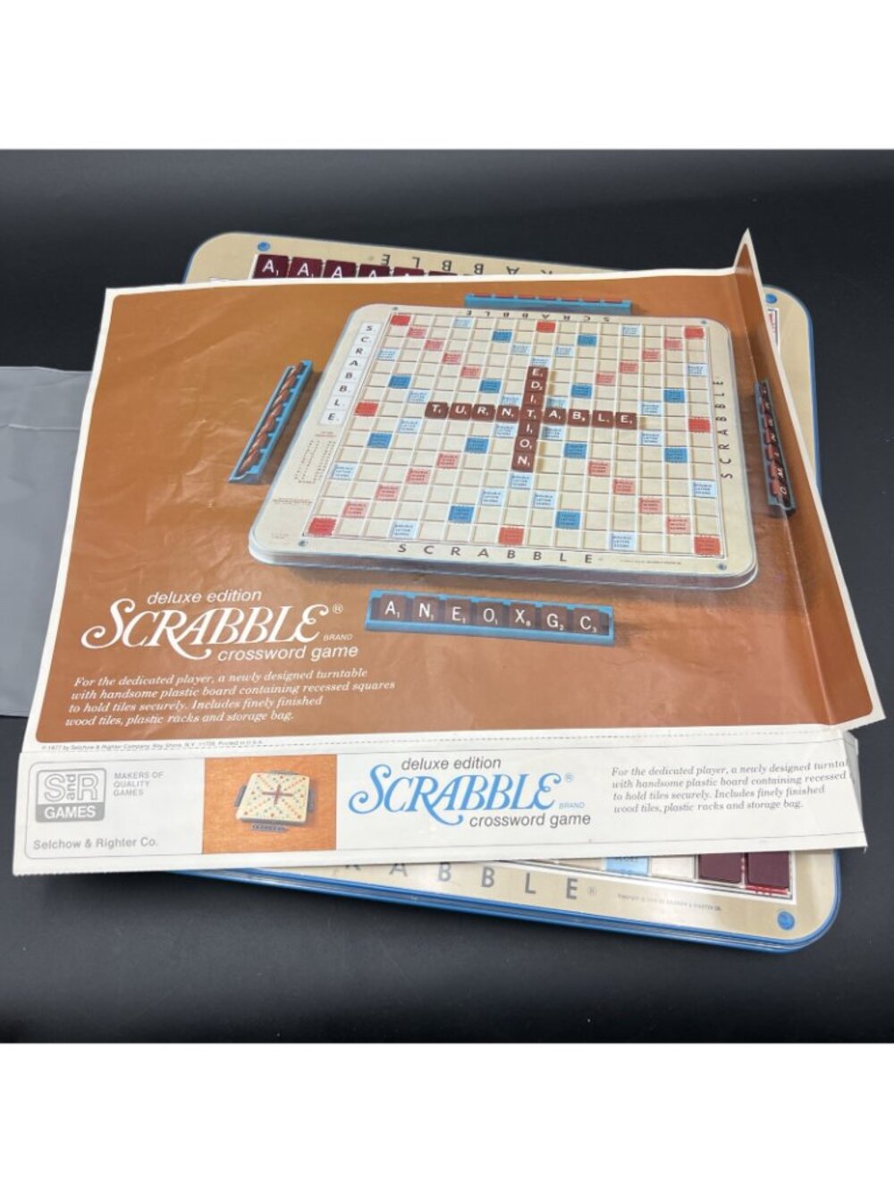 Vtg Scrabble Deluxe Edition Turntable 100% Complete Tiles Selchow & Righter 1977 - Picture 9 of 16